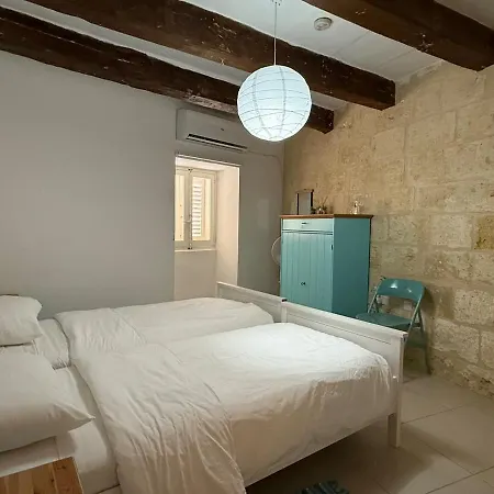 2bdr Delightful House With View בית נופש